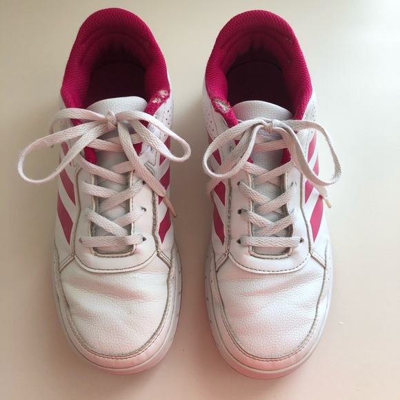 Girl’s Adidas tennis shoes - Picture 2 of 8